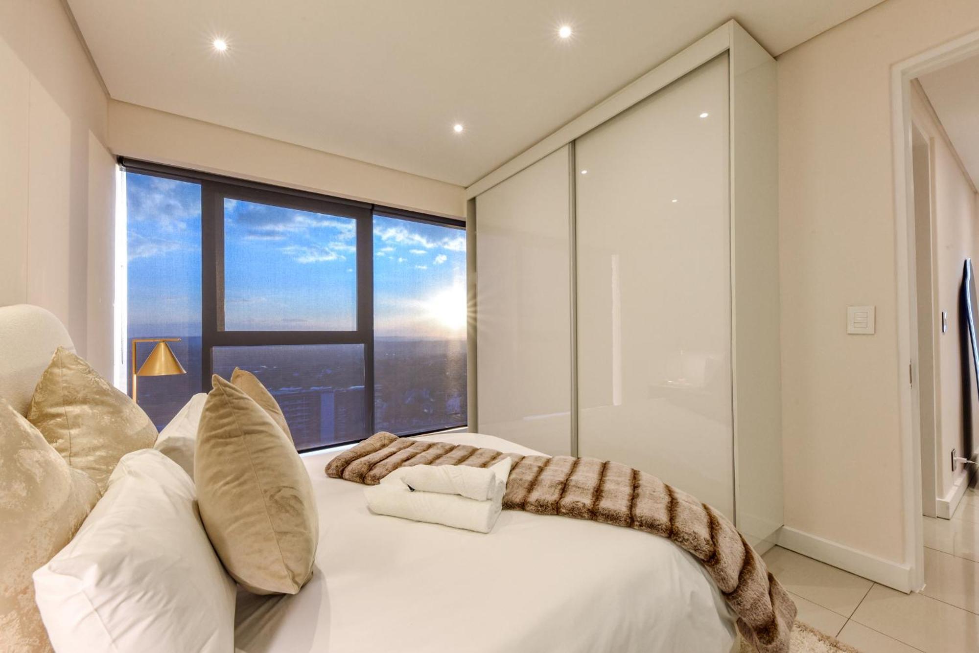 Park - Building With Generator Apartment Johannesburg